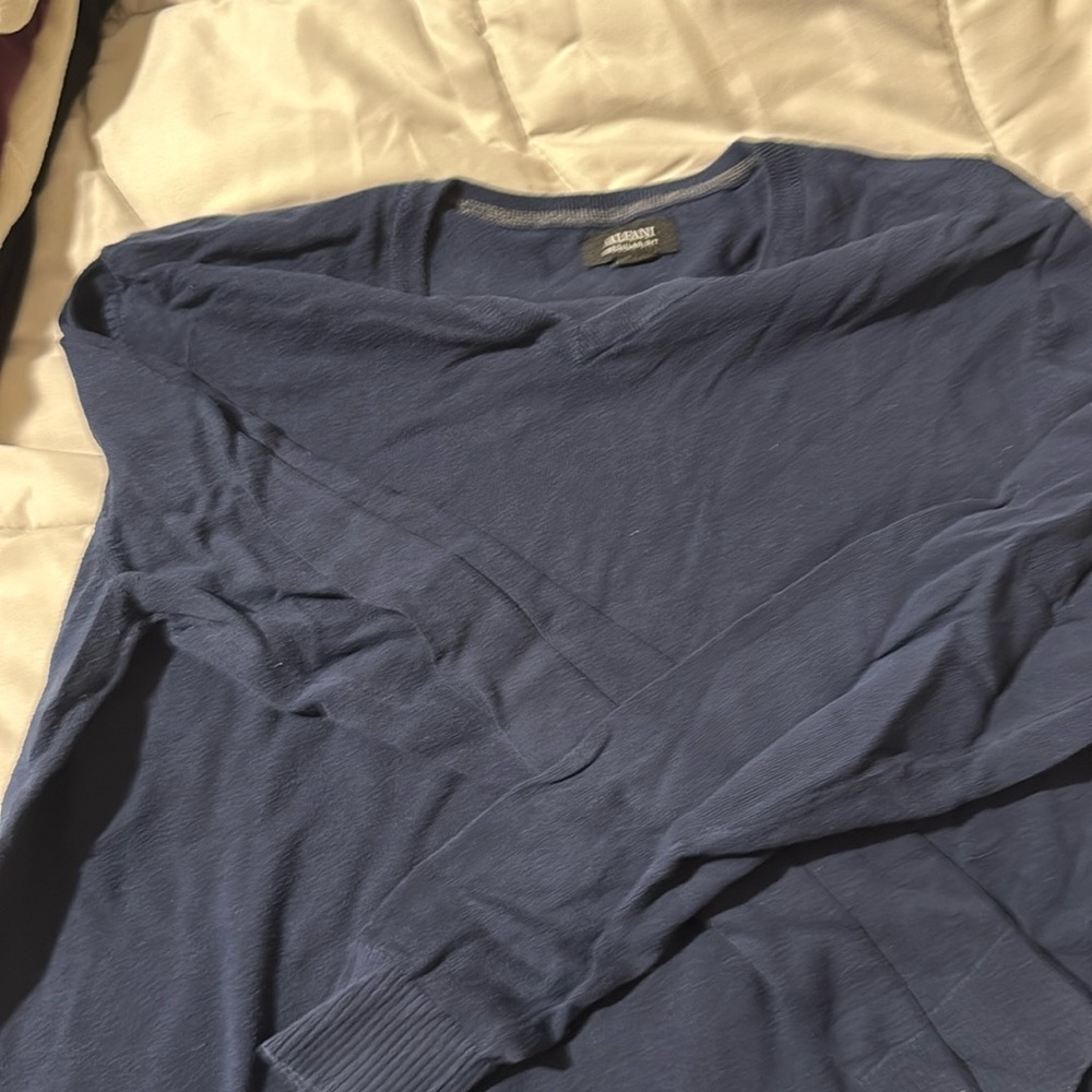 Alfani v neck sweater